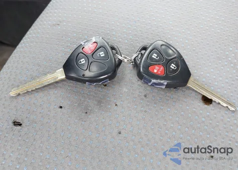 2009 Toyota Matrix z USA, uszkodzony, nr VIN 2T1KU40E19C067502